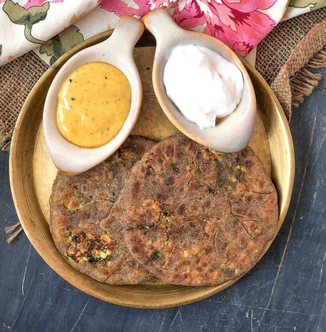 Archana's Kitchenさんのインスタグラム写真 - (Archana's KitchenInstagram)「Make this high protein diabetic friendly paratha for a weekday breakfast. The paratha is flavoured with just simple cumin powder, onions and green chillies, giving it a delicious flavour and taste. Serve it along with a raita and pickle for best taste. Get the recipe from the smart.bio link in my profile @archanaskitchen . . . . . #recipes #easyrecipes #breakfast #Indianbreakfast #archanaskitchen #healthylifestyle #eating #highprotein #breakfastclub #cheesetoast #cheesechilli #Cheesechillitoast #homemadefood #eatfit #cooking #food #healthyrecipes #foodphotography #recipeoftheday #comfortfood #deliciousfood #delicious #instayum #food」11月18日 12時24分 - archanaskitchen