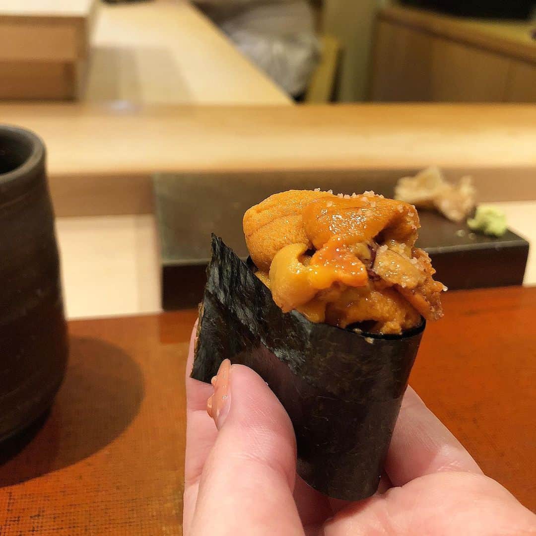 藤川沙弥さんのインスタグラム写真 - (藤川沙弥Instagram)「思い出🍣🤤 海鮮美味しかったなぁ…♡」11月18日 12時37分 - s_a_y_a_p_i