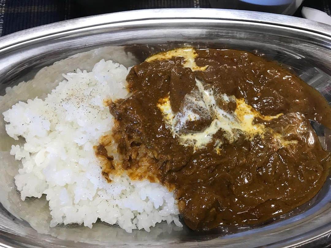 スネオヘアーさんのインスタグラム写真 - (スネオヘアーInstagram)「#スネオヘアー  #家飯昼間　#チキンカレー #たいらのおやま食堂  #suneohair」11月18日 13時07分 - suneohairofficial
