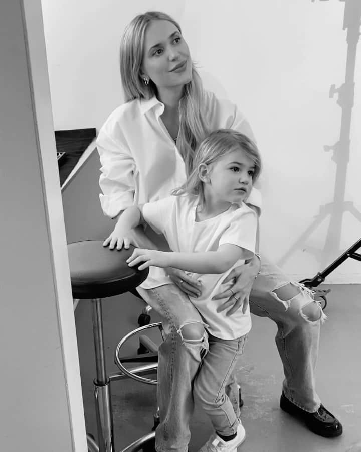 ペニーレ・タイスベックのインスタグラム：「My little big boy💘」