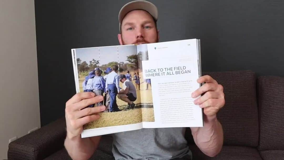 デビッド・ポーコックのインスタグラム：「#Repost from earlier in the year to remind you that the very last copies of In Our Nature are now going for $50 (including shipping) Australia-wide. A great Christmas present. 400 page coffee table book with stories of hope and belonging for our uncertain times. ⁠ Link in bio to get yours.」