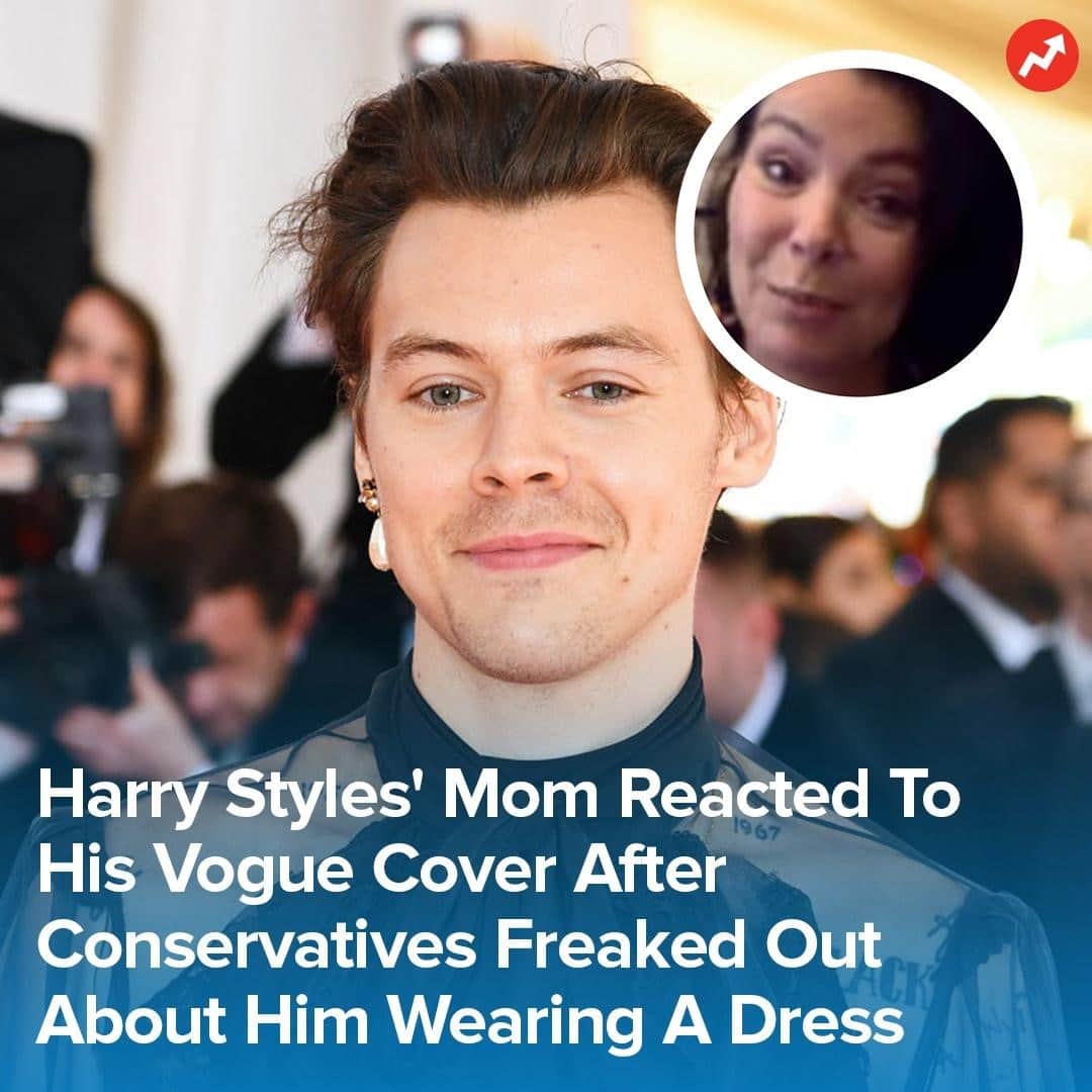 BuzzFeedさんのインスタグラム写真 - (BuzzFeedInstagram)「As you've probably heard by now, Harry Styles made headlines this week with his stunning cover story in Vogue. Link in bio to check out his Mom's classy response 👆」11月18日 9時00分 - buzzfeed
