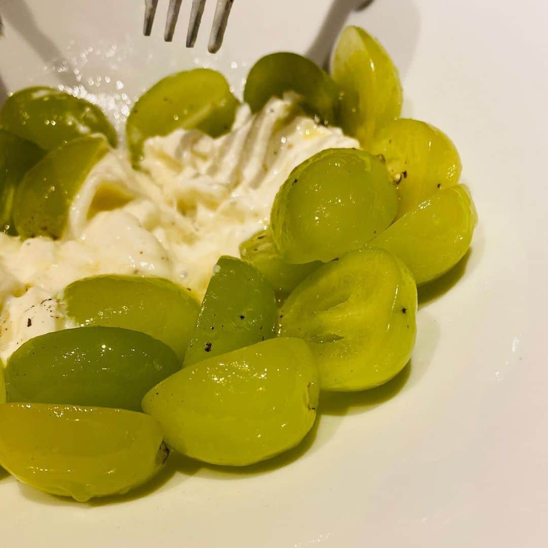 河合陽菜のインスタグラム：「うまうまのうまでしたとくにカプレーゼが」