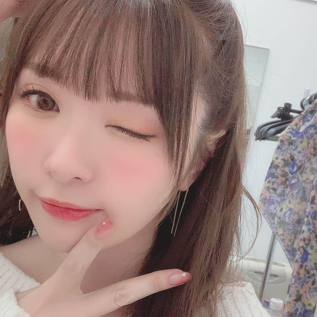 河西美希さんのインスタグラム写真 - (河西美希Instagram)「おはよう♥️今日はちゃんとねれた🥺 撮影２本！がんばるー！！！！」11月18日 8時26分 - mikipon1111