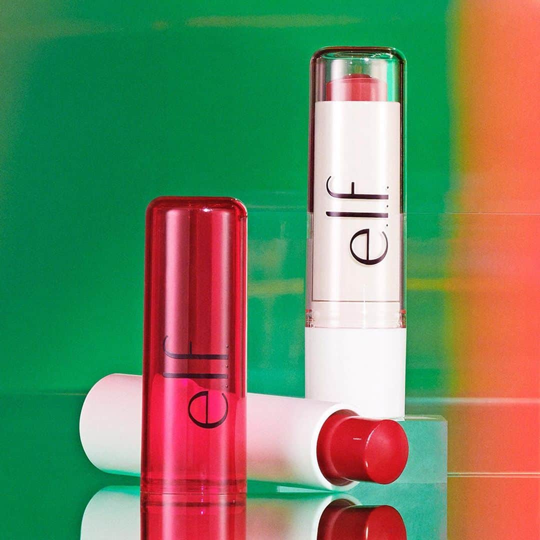 e.l.f.さんのインスタグラム写真 - (e.l.f.Instagram)「Why have one lip balm when you can have two? ✨  Candy Kiss Lip Balm Duo includes two Lip Kiss Balms in Bare Kiss and XO Red with a sheer tint of color, lip-loving ingredients to nourish and soften and a refreshing mint flavor 💋  Available online and in stores @TargetStyle ❤️ Tap to shop for $5 #elfingamazing #elfcosmetics #crueltyfree #vegan」11月18日 9時21分 - elfcosmetics