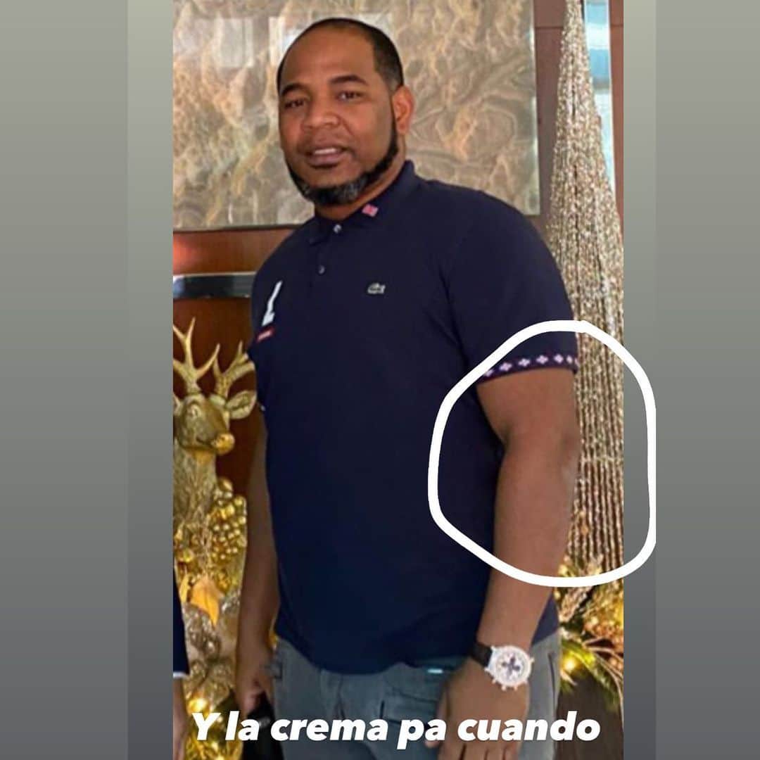 ホセ・レイエスのインスタグラム：「Se deslizó de codo en segunda🤮😩#MocaConotroboton」