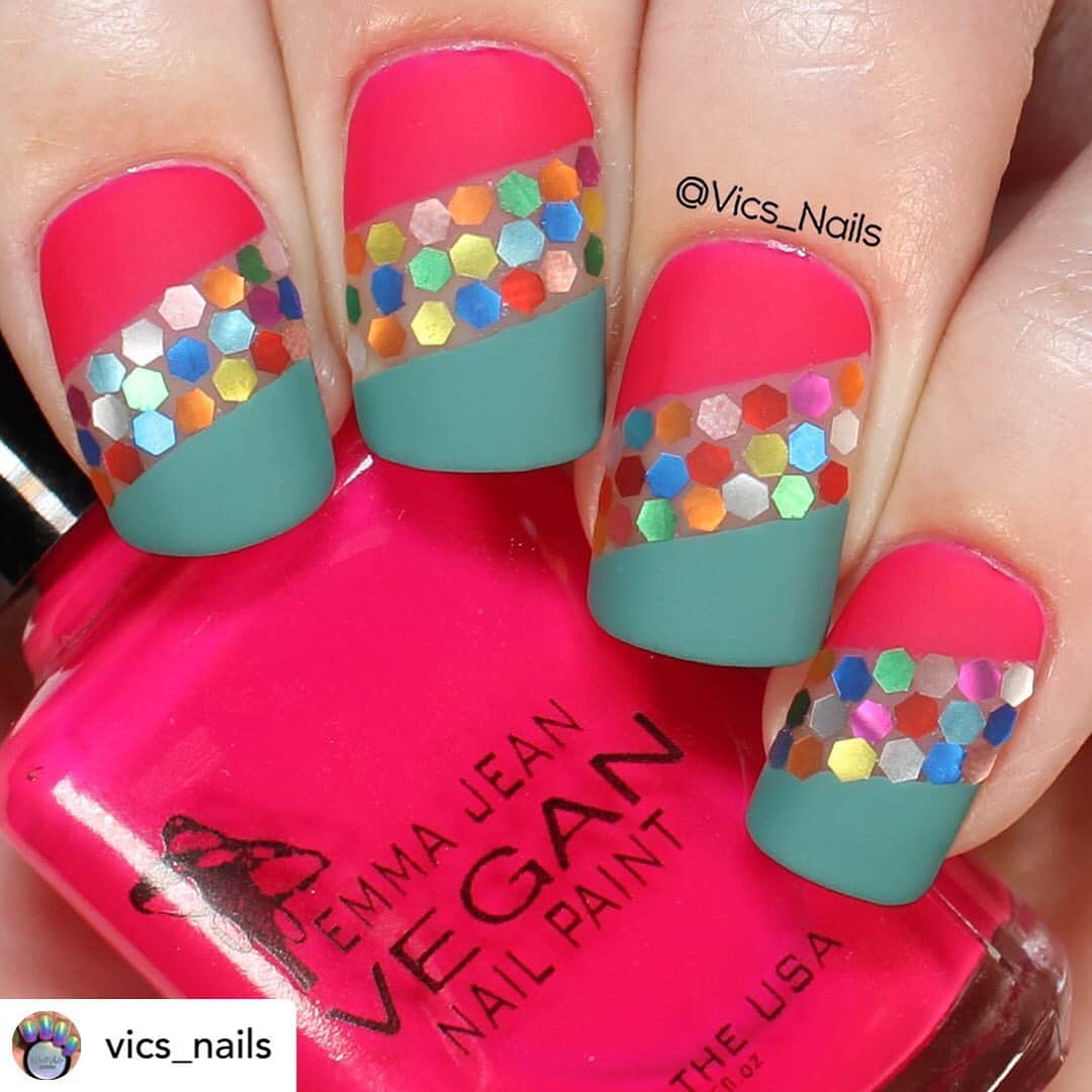 Nail Designsさんのインスタグラム写真 - (Nail DesignsInstagram)「Credit • @vics_nails AD I partnered with @emmajeancosmetics to bring you this look! I used Meet Me At The Beach, Bling My Thing and It's an Orchid, all from @emmajeancosmetics. Loving how the glitter looks with the matte topcoat!」11月18日 10時50分 - nailartfeature