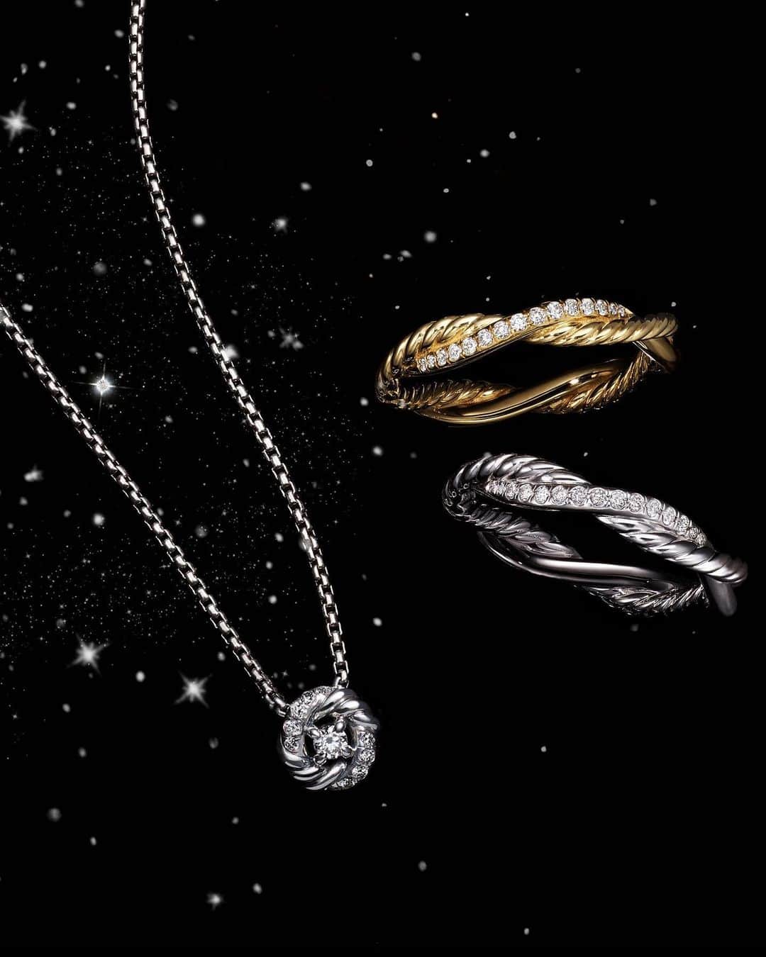デビッドヤーマンのインスタグラム：「Symbols of the eternal and everlasting. Discover new Petite Infinity designs in Silver Ice® and 18K yellow gold with diamonds. #DavidYurman」