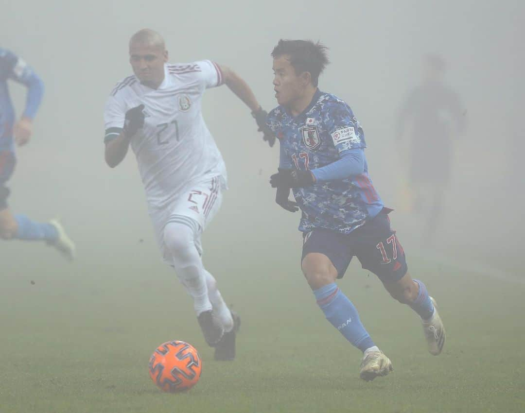 サッカーキングさんのインスタグラム写真 - (サッカーキングInstagram)「. メキシコに2失点敗戦  📷Photo by JFA、Getty Images  #川島永嗣 #権田修一 #シュミット・ダニエル #長友佑都 #吉田麻也 #酒井宏樹 #室屋成 #植田直通 #板倉滉 #冨安健洋 #菅原由勢 #原口元気 #柴崎岳 #遠藤航 #伊東純也 #橋本拳人 #南野拓実 #鎌田大地 #中山雄太 #三好康児 #久保建英 #鈴木武蔵 #浅野拓磨 #日本代表 #daihyo #メキシコ代表 #メキシコ #サッカーキング #サッカー #⚽️」11月18日 11時42分 - soccerkingjp