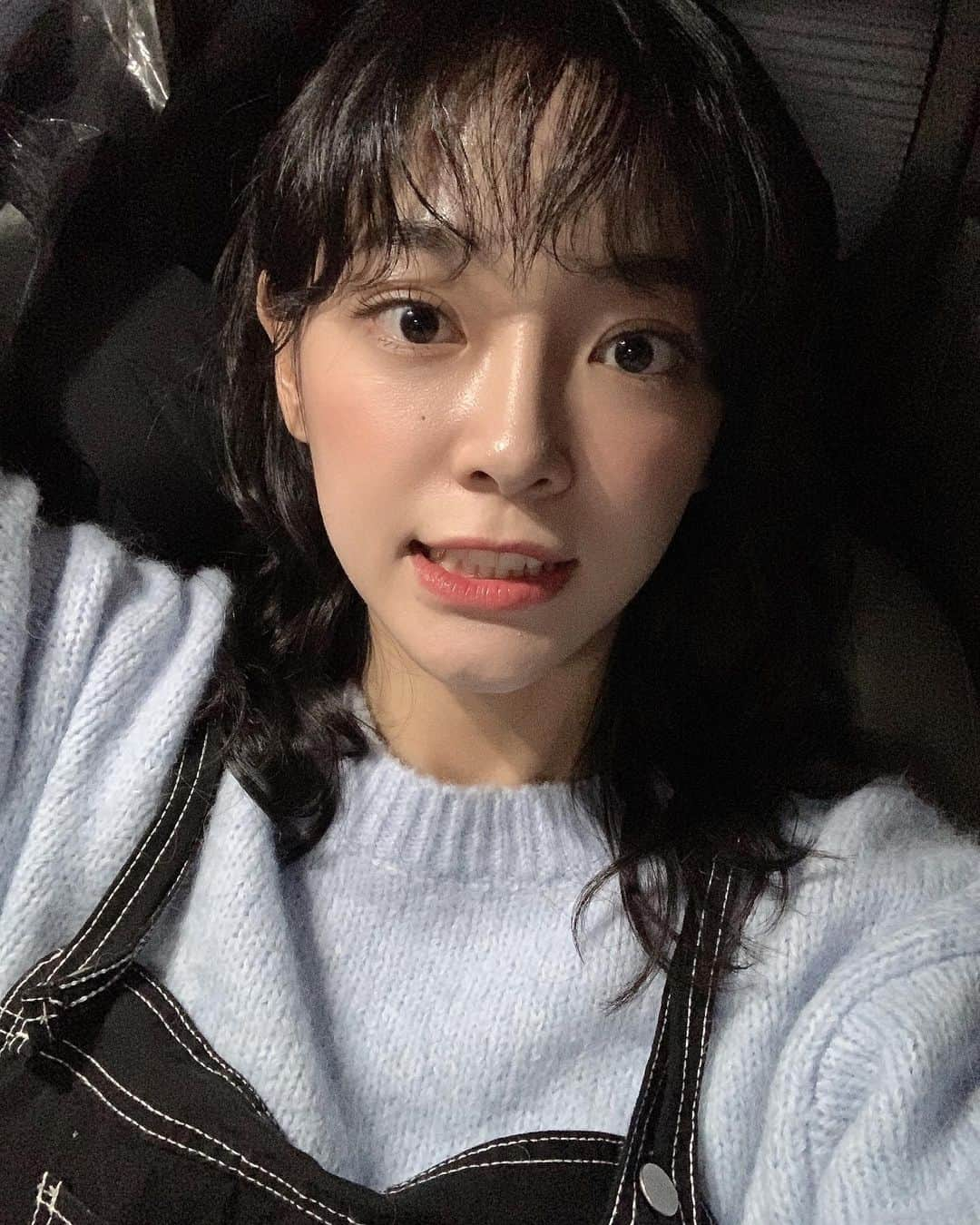 キム・セジョン（Gugudan SeMiNa）さんのインスタグラム写真 - (キム・セジョン（Gugudan SeMiNa）Instagram)「야호」11月18日 21時29分 - clean_0828