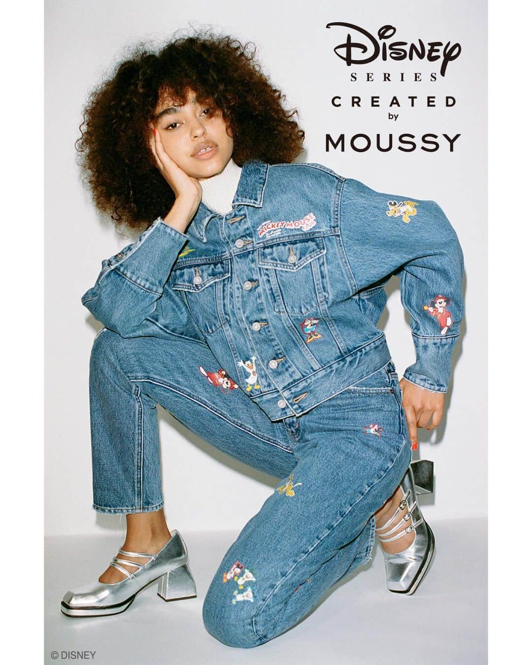 SHEL'TTER WEB STOREさんのインスタグラム写真 - (SHEL'TTER WEB STOREInstagram)「Disney SERIES CREATED by MOUSSY 2020 BIRTHDAY COLLECTION 🎂 11.18.wed Order start! --------------------------------------------- SHEL'TTER WEBSTOREにて第16弾の受注受付がスタート！  2020 BIRTHDAY COLLECTIONで展開するのは、 『MICKEY MOUSE CLUB』のイヤーハットをかぶったキャラクター達を 全面に散りばめたレトロでカジュアルなデニムのセットアップ。  以前、参考商品としてLOOK BOOKに掲載後、 お問い合わせを多数いただいた為 受注生産商品として限定発売が決定いたしました。  11月18日はアニメーション映画『蒸気船ウィリー』で MICKEY MOUSEとMINNIE MOUSEが同時にスクリーンデビューした日。 その記念すべきお誕生日に、 ここでしか手に入らないスペシャルなアイテムを展開します。  MICKEY MOUSEを愛する人たちが 素敵に見えるように。 ㅤㅤㅤㅤㅤㅤㅤㅤㅤㅤ いつまでも いくつになっても とまどうことなく ずっと着続けられる洋服。 ここで出会える特別な MICKEY MOUSEアイテムをMOUSSYは提案します。 --------------------------------------------- ■MD MM CLUB 3RD G JACKET(010DAY11-5010) ■MD MM CLUB HIGH WAIST TAPERED(010DAY11-5020) --------------------------------------------- 2020.11.18.wed Order start💫 SHEL'TTER WEBSTORE限定受注受付中！ ※こちらの商品は、WEBSTORE限定でオーダーが既定数に達した場合に発売が決定するスペシャルアイテムとなります。  #ハッピーバースデーミッキー #ハッピーバースデーミニー #DisneySERIESCREATEDbyMOUSSY #MOUSSY_Disney #MOUSSY」11月18日 21時25分 - sheltterwebstore
