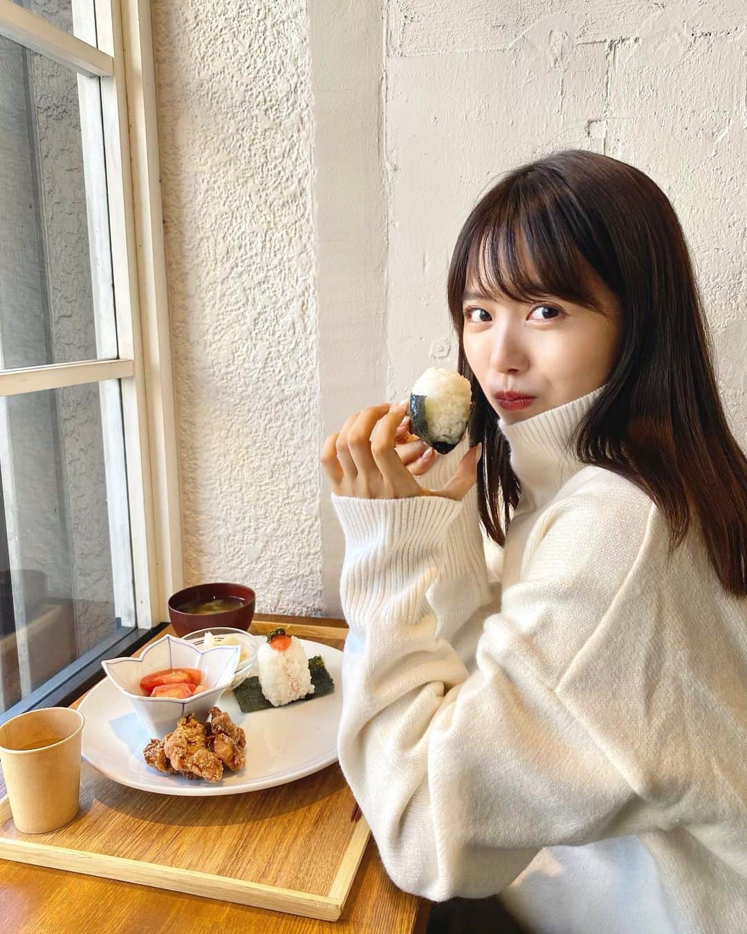 新田さちかのグルメインスタ