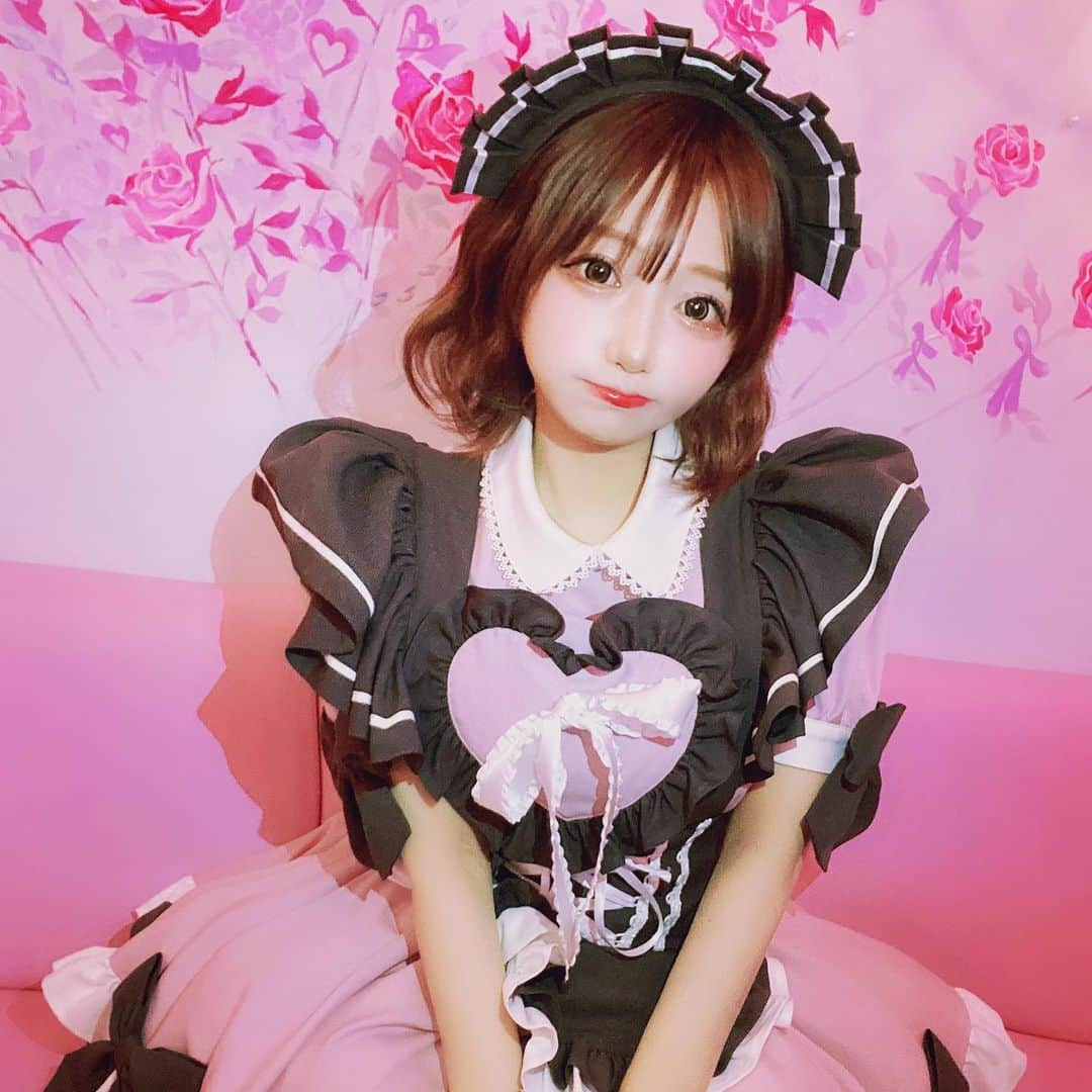 ふぇりすみにょんさんのインスタグラム写真 - (ふぇりすみにょんInstagram)「ご主人様💗  #メイド服 #maid #女佣 #메이드 #머리스타그램 #화장 #일상 #youtuber #cosplays #自撮り #发型 #followｍe #fashion #me #歌い手 #model」11月18日 22時21分 - oiran_mignon