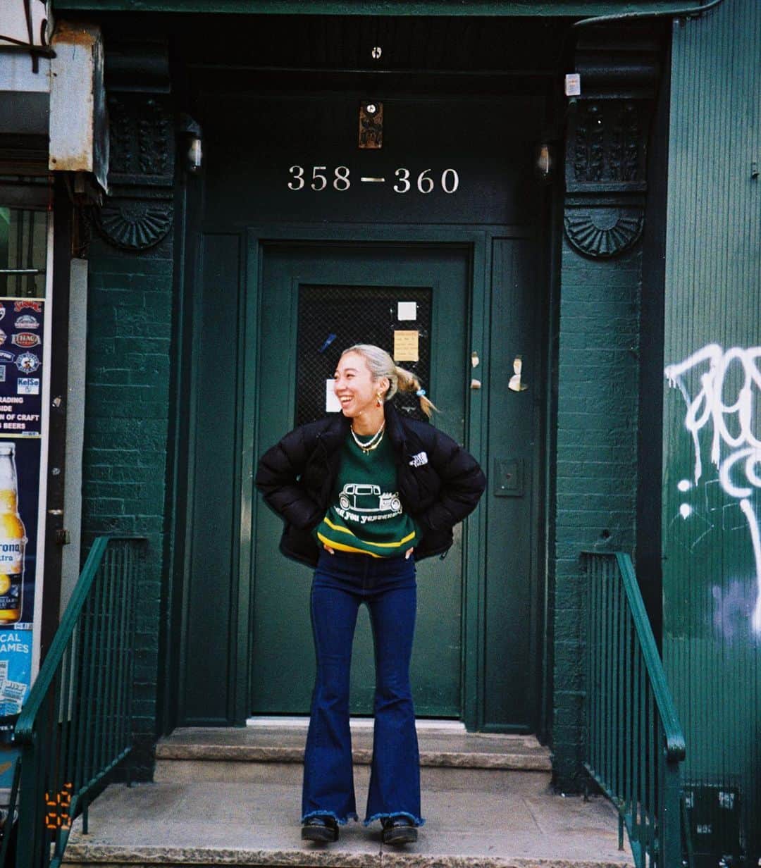 UlalaGirlのインスタグラム：「What kind of green you like」