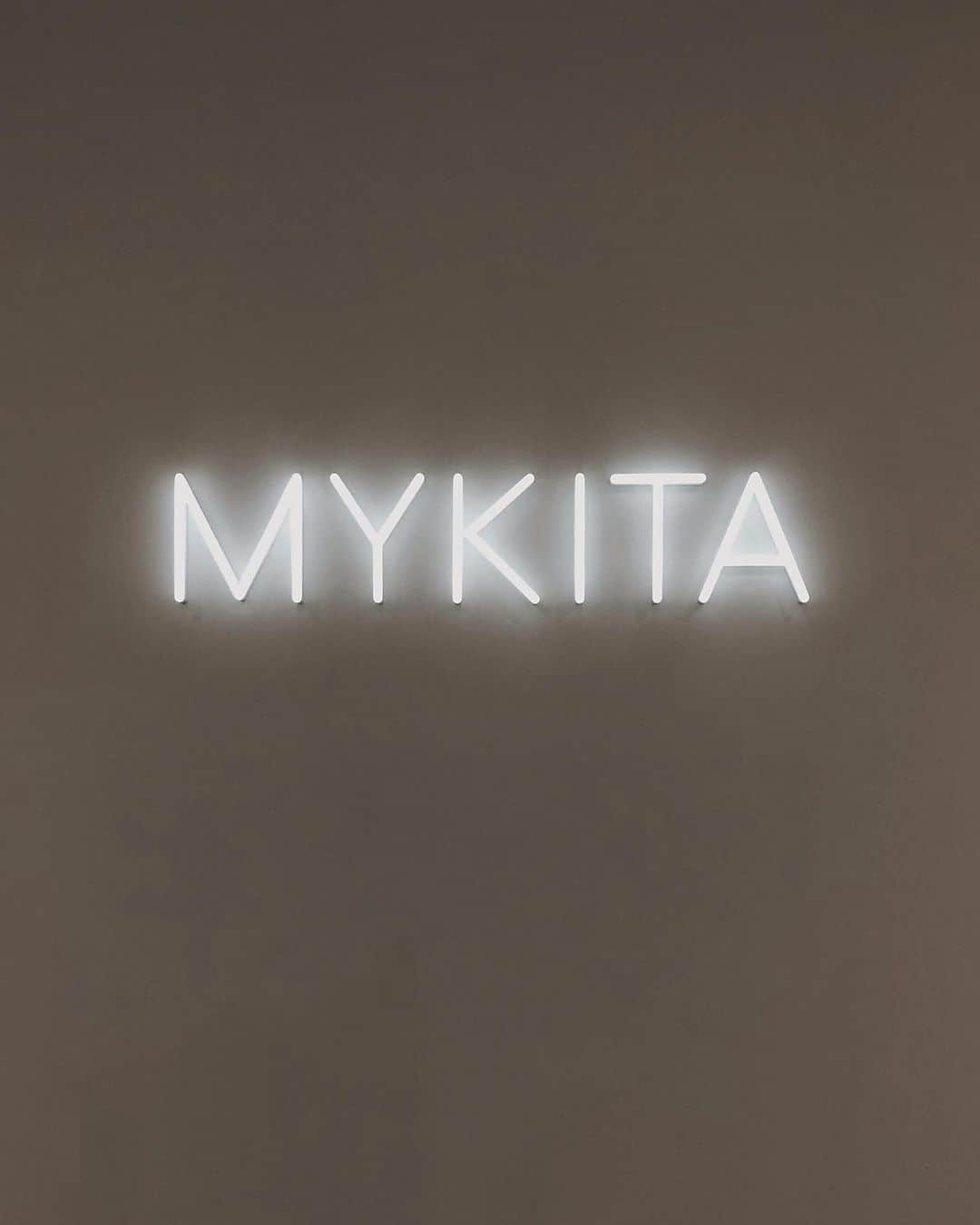 三浦大地さんのインスタグラム写真 - (三浦大地Instagram)「MYKITA SHINSAIBASHI PARCO  僕がいつも掛けてるサングラスや眼鏡のブランドMYKITAが新しく心斎橋パルコにオープンということでレセプションにお邪魔してきました。  MYKITAはデザインや構造も素晴らしいし、掛け心地が軽過ぎて、一日中掛けても疲れないという有難いブランド。  @mykitashopsjapan」11月18日 14時04分 - daichi_1127