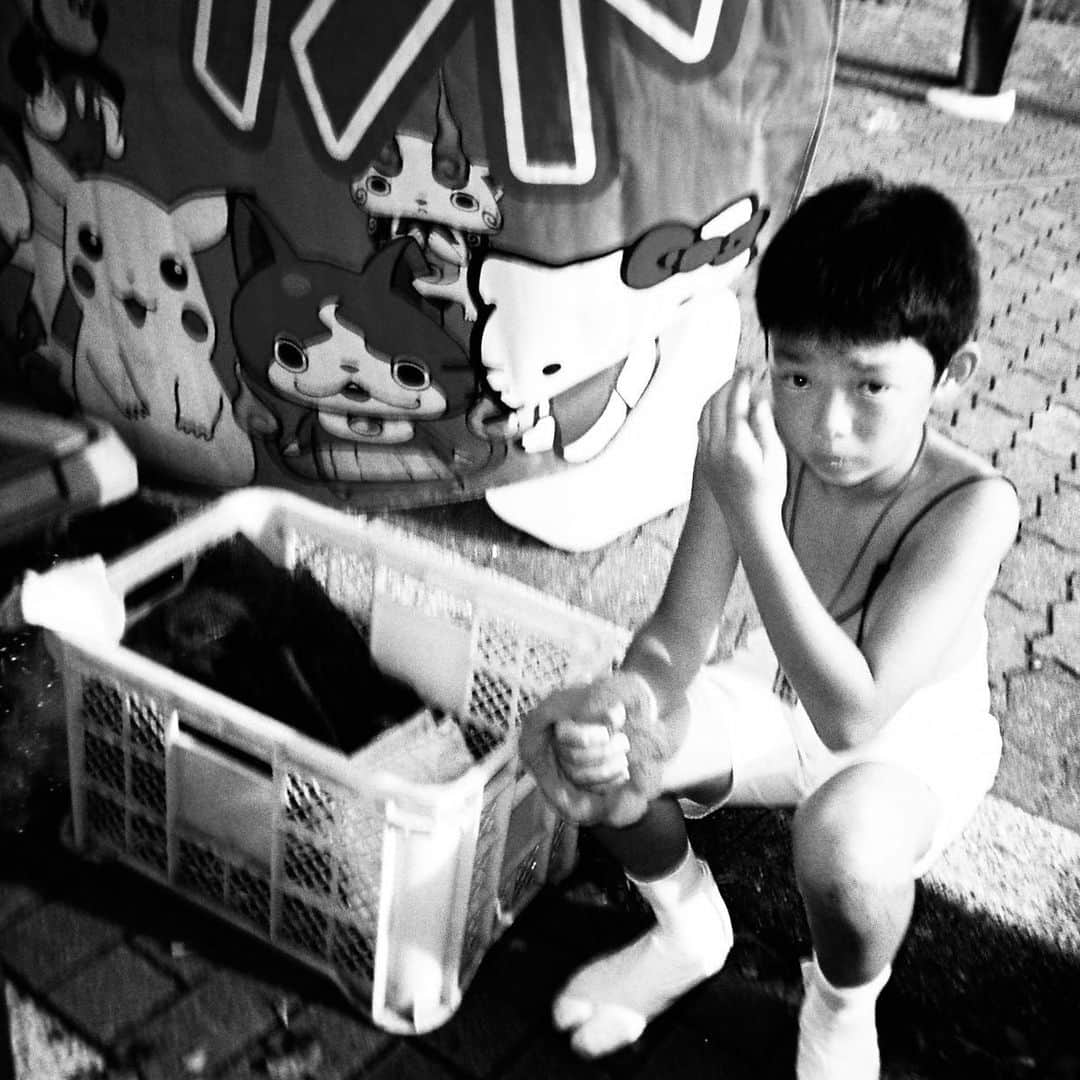 東京DANDYのインスタグラム：「Sensitive soul solidarity, Chiba, 2017 #diposablecamera #使い捨てカメラ #japan」