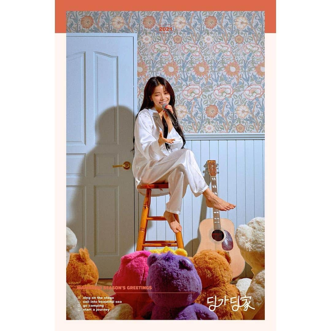 Mamamooさんのインスタグラム写真 - (MamamooInstagram)「. [#마마무] - 마마무(MAMAMOO) 2021  SEASON’S GREETINGS - 🔸 CONCEPT PHOTO 🔸 🔸 SOLAR 🔸 - #MAMAMOO #솔라 #시즌그리팅」11月18日 17時02分 - mamamoo_official