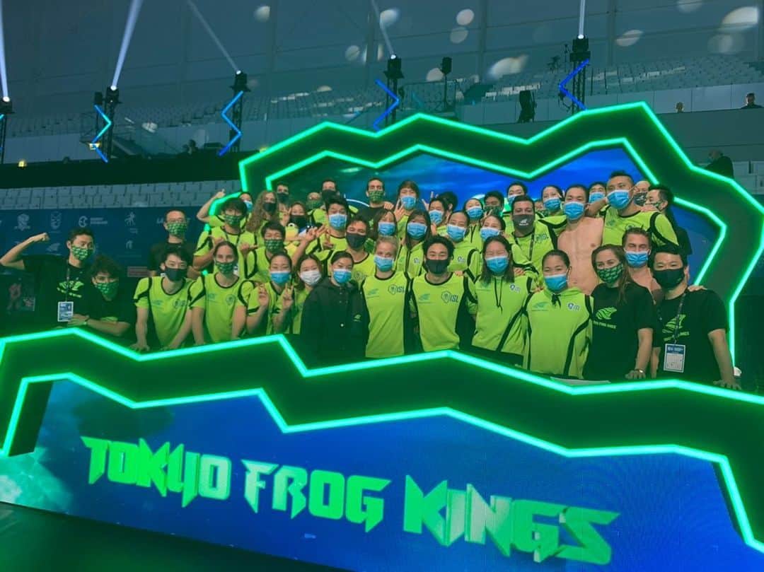 長谷川涼香のインスタグラム：「. 1ヶ月で本当にいい経験をさせてもらいました。 Tokyo Frog Kingsの一員になれたことを誇りに思います！ そしてISLを通して、もっと競泳の楽しさを知ってもらえたら嬉しいです😊  ISLを運営してくださった皆さんに感謝します。 本当にありがとうございました！  #iswimleague #tokyofrogkings」