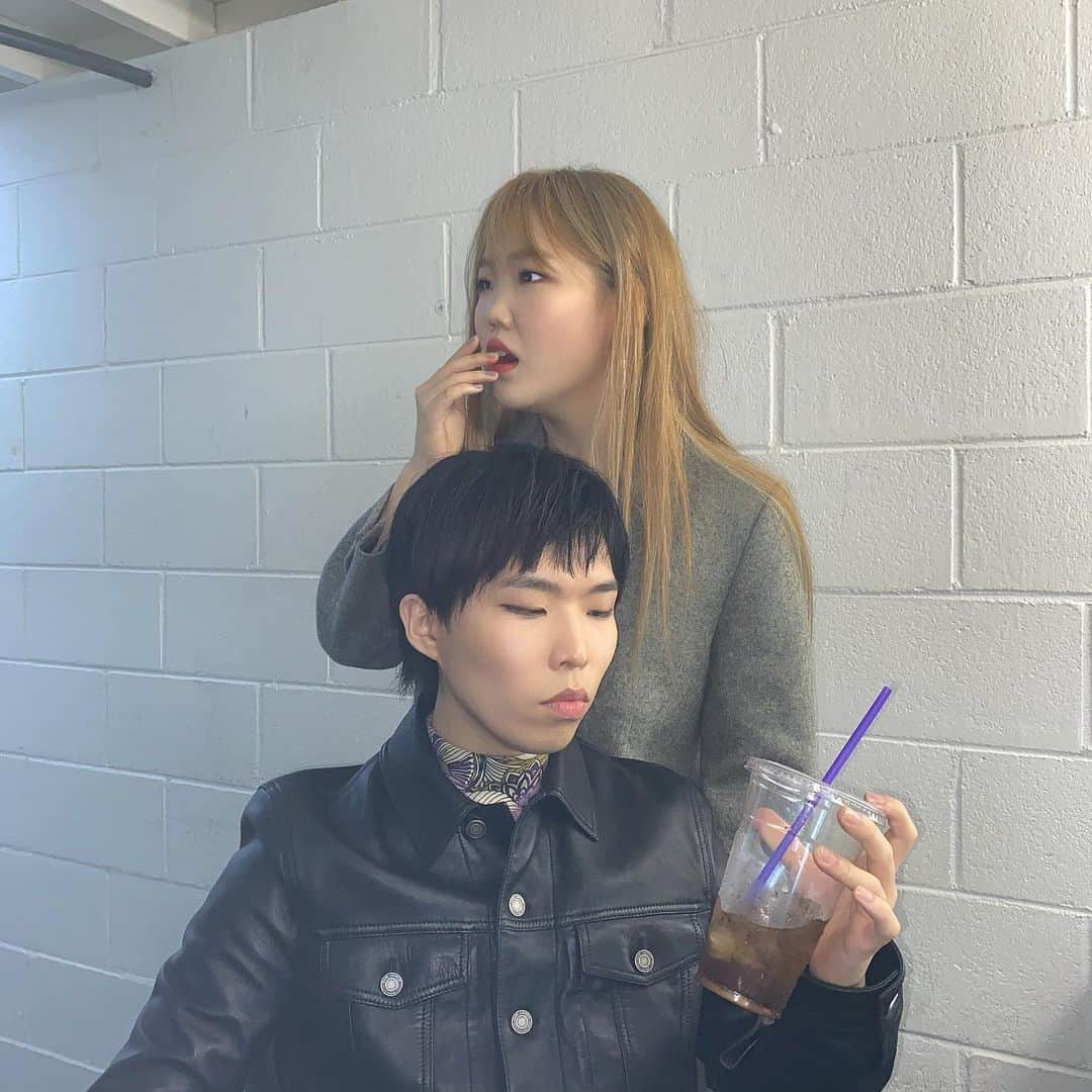 スヒョンさんのインスタグラム写真 - (スヒョンInstagram)「☠️」11月18日 17時18分 - akmu_suhyun