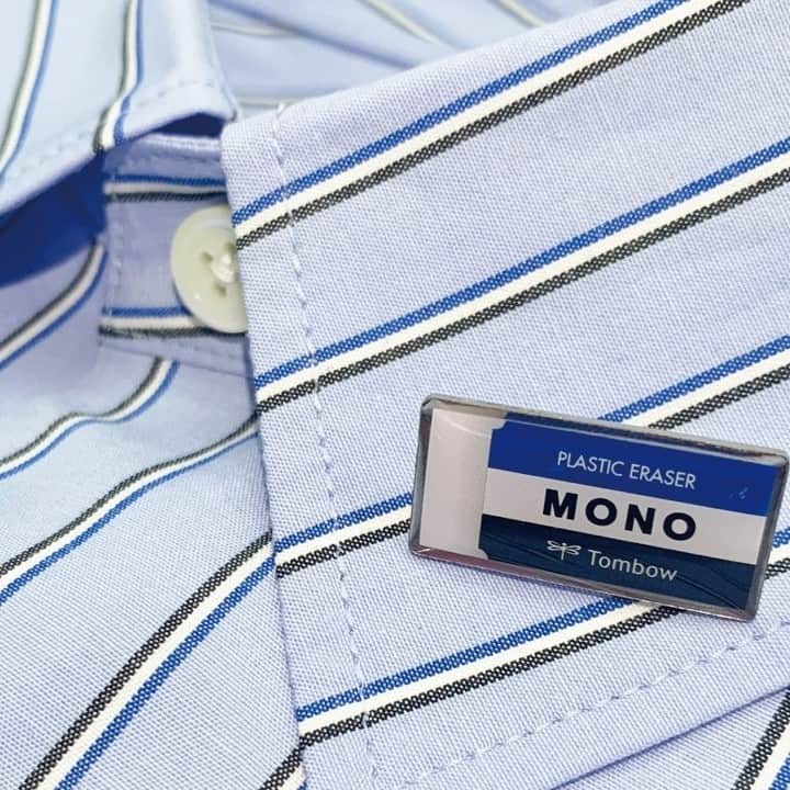 トンボ鉛筆さんのインスタグラム写真 - (トンボ鉛筆Instagram)「MONO×MIDDLAコラボファッションアイテムが11月18日より受注開始！  ファッションブランド「MIDDLA」(ミドラ)から、MONOとコラボしたアイテムが受注販売されます。 今回発売されるのは ・小さなMONO柄の刺繍が入ったシャツ＆シャツワンピース ・MONOストライプのシャツ＆シャツワンピース のラインナップで、シャツはメンズ＆レディースそれぞれ違う型でデザインされています。 どの商品も色・サイズが複数あるので、販売ラインナップの詳細はMONO×MIDDLA コラボ公式Instagram @monoxmiddla  をご確認ください。  11月18日(金)からクラウドファンディングでの受注となるそうです。 めったにないMONO柄のファッションアイテムなので、ぜひチェックしてみてください✨  ※2枚目・3枚目の画像ですが、一部のiPhone端末だとサイドが切れて表示されてしまうようです。すみません。全体の画像や詳細はMONO×MIDDLAのアカウントをご覧ください。 . . . #monoeraser #モノ柄 #mono柄 #mono消し #モノ消し #文房具女子 #文房具好き #文房具紹介 #トンボ鉛筆 #tombowpencil」11月18日 17時30分 - tombowpencil