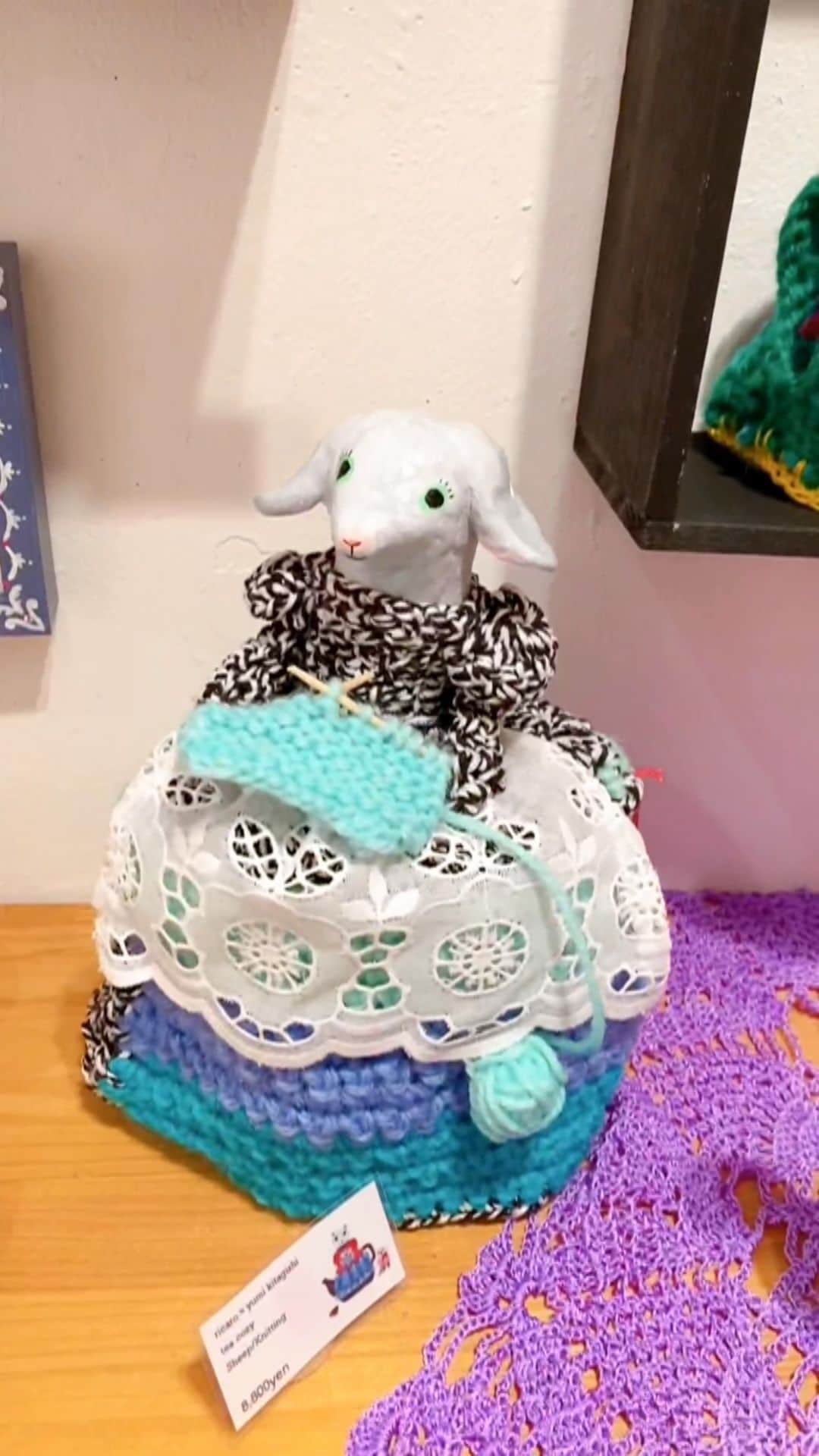 北岸由美のインスタグラム：「Tea for two  ricaro&yumi kitagishi exhibition @douxdimanche  期間：2020年11月17日(火)～11月29日(日)の 火、木、土、日曜日 12:00～18:00」