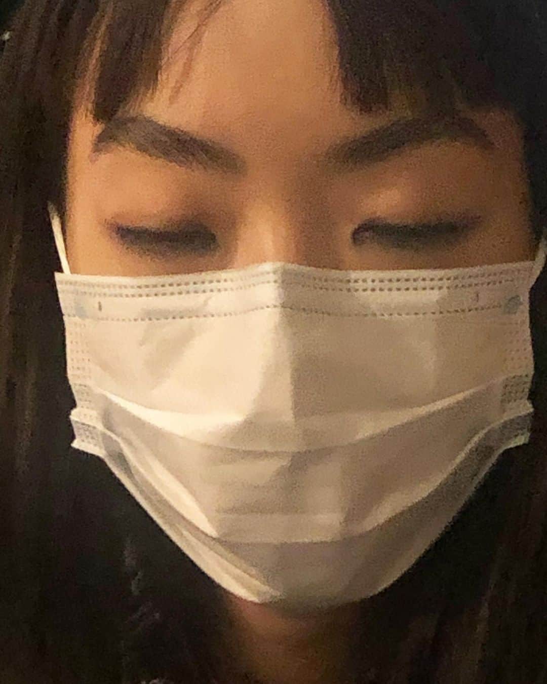 リナ・サワヤマさんのインスタグラム写真 - (リナ・サワヤマInstagram)「2020 mood in selfies xxxxx depression naps xxxxxxxxxxxxxxx how r u all doing xxxxxxxx」11月18日 18時21分 - rinasonline