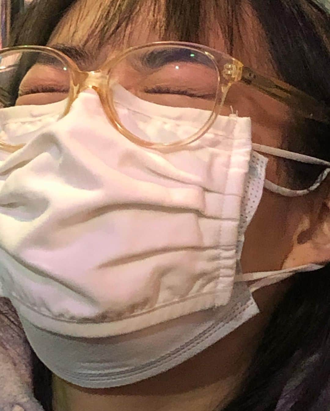 リナ・サワヤマさんのインスタグラム写真 - (リナ・サワヤマInstagram)「2020 mood in selfies xxxxx depression naps xxxxxxxxxxxxxxx how r u all doing xxxxxxxx」11月18日 18時21分 - rinasonline