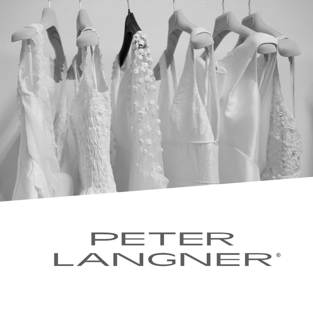 FioreBiancaさんのインスタグラム写真 - (FioreBiancaInstagram)「*﻿ ﻿ Peter Langner﻿ ﻿ "ドレスではなく花嫁自身が輝くように"という﻿ デザイナーの想いが込められたドレス﻿ ﻿ インポートブランドでありながら﻿ 日本人の身体にぴたりとフィットし﻿ 美しいシルエットを描きます﻿ ﻿ Fiore Biancaでお取り扱いしているドレスを﻿ ご紹介致しますのでぜひお楽しみに!﻿ ﻿ *﻿ *﻿ *﻿ @peterlangner  @fiorebianca_wedding  #fiorebianca_wedding﻿ #fiorebianca﻿ #weddingdress﻿ #colordress﻿ #originaldress﻿ #peterlangner  #ピーターラングナー  #フィオーレビアンカ﻿ #ドレスショップ﻿ #ウエディングドレス﻿ #ウェディングドレス﻿ #カラードレス﻿ #お色直しドレス﻿ #結婚式﻿ #結婚式準備﻿ #ドレス試着﻿ #ドレス選び﻿ #ドレス探し﻿ #ドレス迷子﻿ #プレ花嫁﻿ #2021冬婚﻿ #2021春婚﻿ #2021夏婚﻿ #2021秋婚」11月18日 18時22分 - fiorebianca_wedding