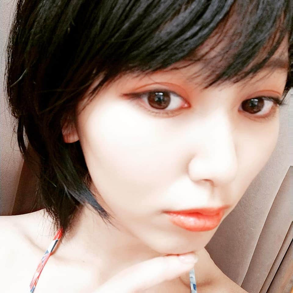 咲村良子さんのインスタグラム写真 - (咲村良子Instagram)「撮影会の日のメイクです〜🧡オレンジシャドウがかわいい😘 #今日のメイク #RMK #ウキヨモダン #撮影会の女神さま #撮影会モデル名鑑 #camera #model #clipclip #tokyo #akihabara #fresh」11月18日 18時27分 - ri_yonn1020