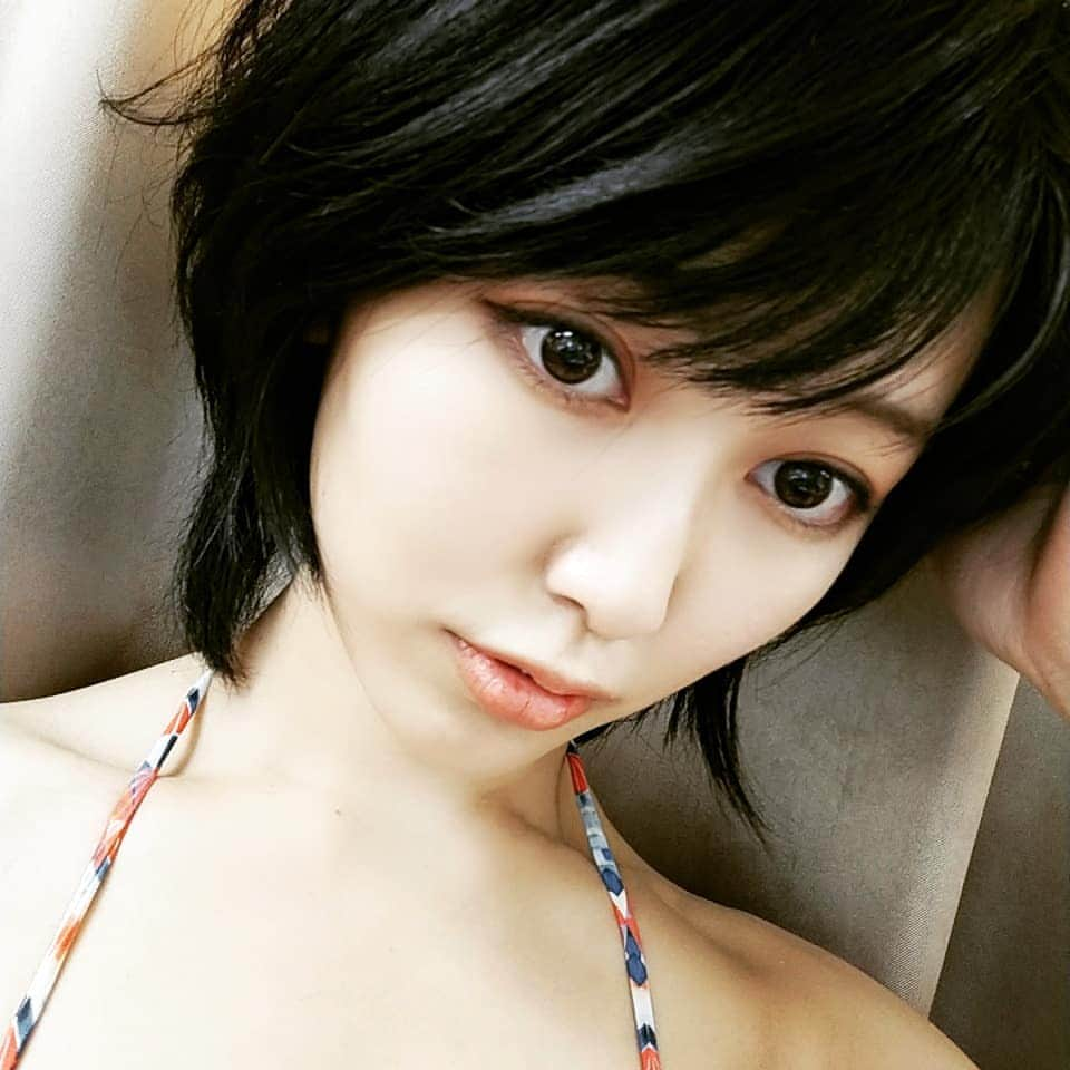 咲村良子さんのインスタグラム写真 - (咲村良子Instagram)「撮影会の日のメイクです〜🧡オレンジシャドウがかわいい😘 #今日のメイク #RMK #ウキヨモダン #撮影会の女神さま #撮影会モデル名鑑 #camera #model #clipclip #tokyo #akihabara #fresh」11月18日 18時27分 - ri_yonn1020