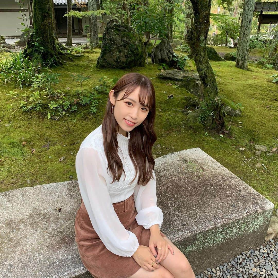 山本瑠香のインスタグラム：「今日も一日おつかれ様でした🌿💭  毎日お願いしているWEB投票も 残り10回となりました…💫  ファイナルイベントが徐々に近くにつれて やっぱり緊張が増します😖🍃  ラスト10回！ るかポチ、よろしくお願いします❣️  ☁️ #るかポチ ☁️ 4枚目のQRコードをスクショして LINEで友達追加すると投票サイトに飛べます👗 1分もかからないで投票できるので ぜひ11/27まで1日1票よろしくお願いします🌟  https://t.co/TalDZjsavz?amp=1  #ミス関学 #関学 #ミスキャンパス関西学院 #京都 #京都観光 #京都旅行 #南禅寺  #ヘアアレンジ #ヘアカラー #ブラウンコーデ #秋冬コーデ」