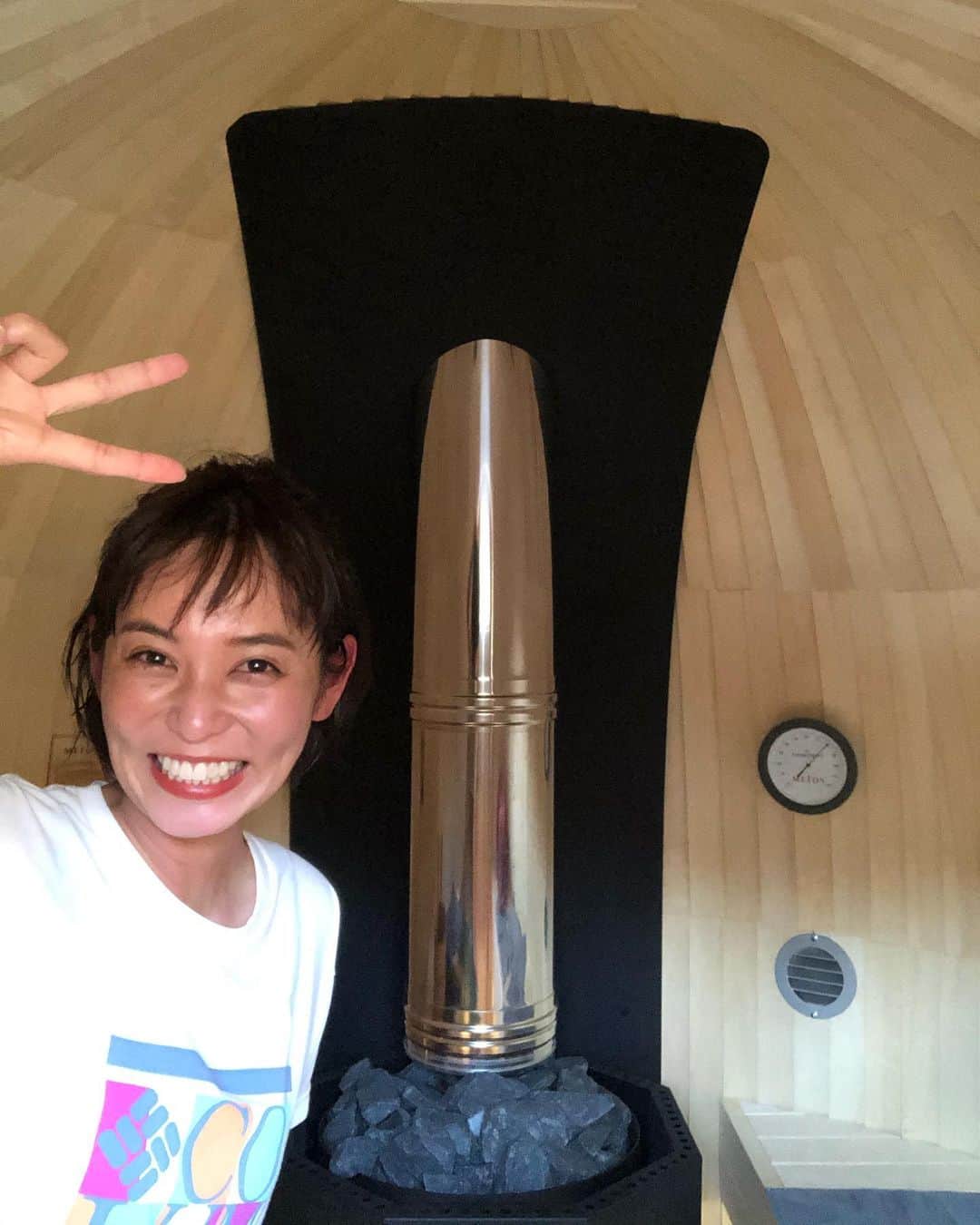 依吹怜のインスタグラム：「サウナでハッピー🧖‍♀️💓」
