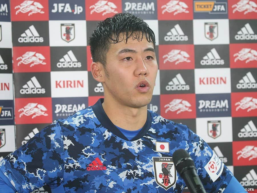 日本サッカー協会さんのインスタグラム写真 - (日本サッカー協会Instagram)「【2020.11.18 Match Photo④📸】 　 🏆国際親善試合 ⌚11.18(水) 5:00KO（日本時間） 🆚メキシコ🇲🇽 📍シュタディオン・リーベナウ 　 GK 23 #シュミットダニエル DF 16 #冨安健洋 19 #酒井宏樹 22 #吉田麻也 MF 4 #中山雄太 6 #遠藤航 7 #柴崎岳 8 #原口元気 9 #鎌田大地 14 #伊東純也 FW 11 #鈴木武蔵 　 (SUB) GK 1 #川島永嗣 12 #権田修一 DF 2 #植田直通 3 #室屋成 5 #長友佑都 20 #板倉滉 24 #菅原由勢 MF 10 #南野拓実 13 #橋本拳人 17 #久保建英 25 #三好康児 FW 18 #浅野拓磨 　 監督 #森保一 　 ✅活動中の様子を映した #TeamCam は YouTubeチャンネル #JFATV で配信中！ 　　 #daihyo #jfa #SAMURAIBLUE #新しい景色を2022」11月18日 19時28分 - japanfootballassociation