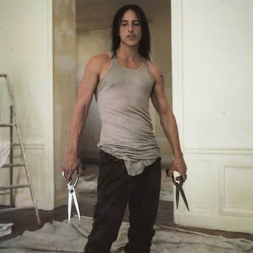 エルエヌシーシーのインスタグラム：「Happy birthday to fashion’s Dark Lord iconoclast, Rick Owens.  LN-CC Inspiration: Rick playing Edward Scissorhands at his studio, date and photographer unknown. @rickowensonline #archive」