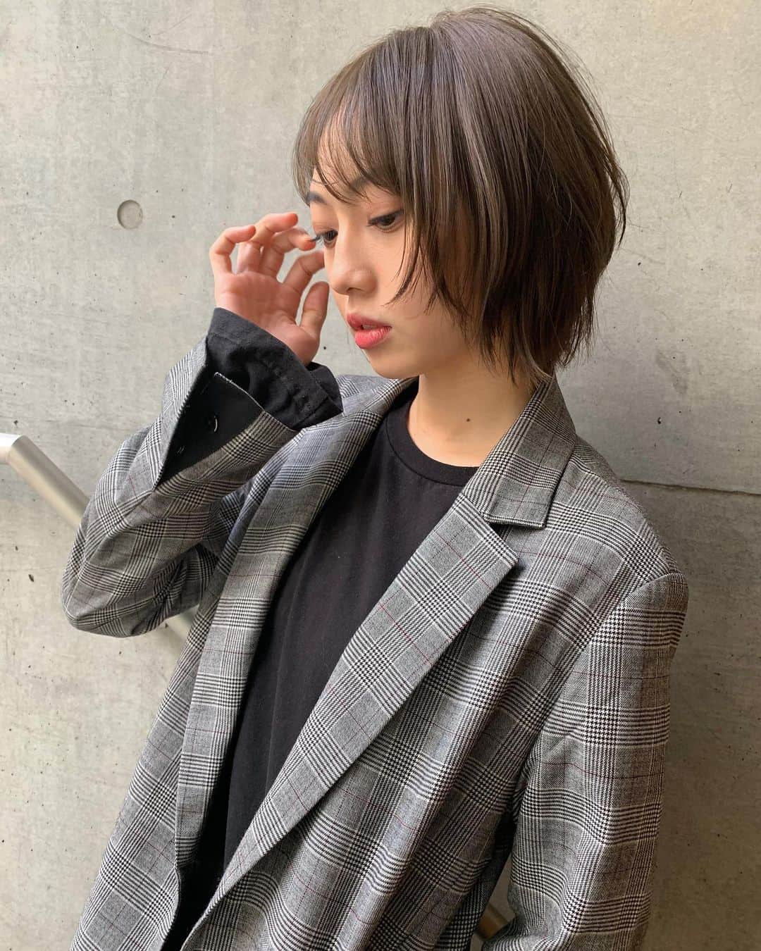 河原洋美さんのインスタグラム写真 - (河原洋美Instagram)「ショートにしたよ💕 #hiromi_hair #linkybyshima #ケアカラー」11月18日 20時21分 - cyorobinthkey