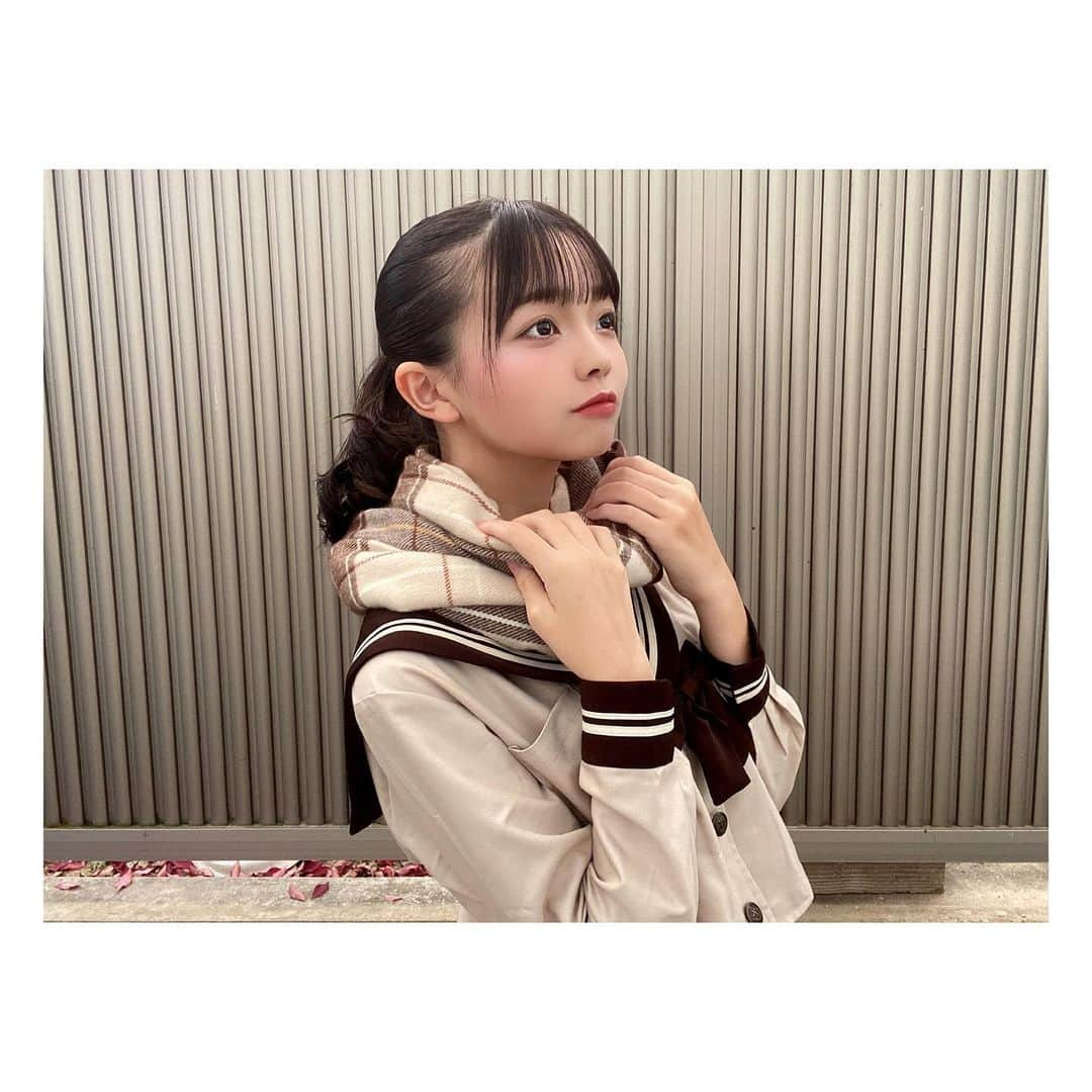 奥本陽菜さんのインスタグラム写真 - (奥本陽菜Instagram)「🎅🙏✌️」11月18日 21時01分 - hinanohiroshima