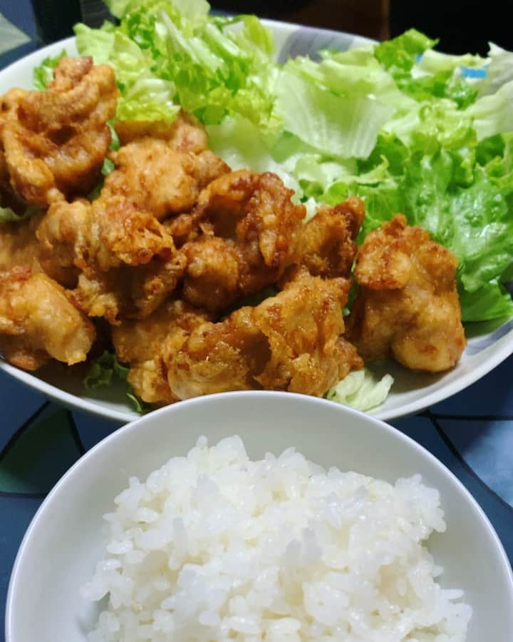 田中セシルのインスタグラム：「* からあげ専門店カリジュワ  #からあげ #唐揚げ #friedchicken #chicken #chickenwings  #日本一美味しい唐揚げ #カリジュワ #かりじゅわ #さくさく  #じゅわー #美味しい唐揚げ #からあげ部 #からあげ専門店  #唐揚げ専門店 #手作りからあげ #手作り唐揚げ #🍗 #からあげ好きな人と繋がりたい #唐揚げ好きな人と繋がりたい」