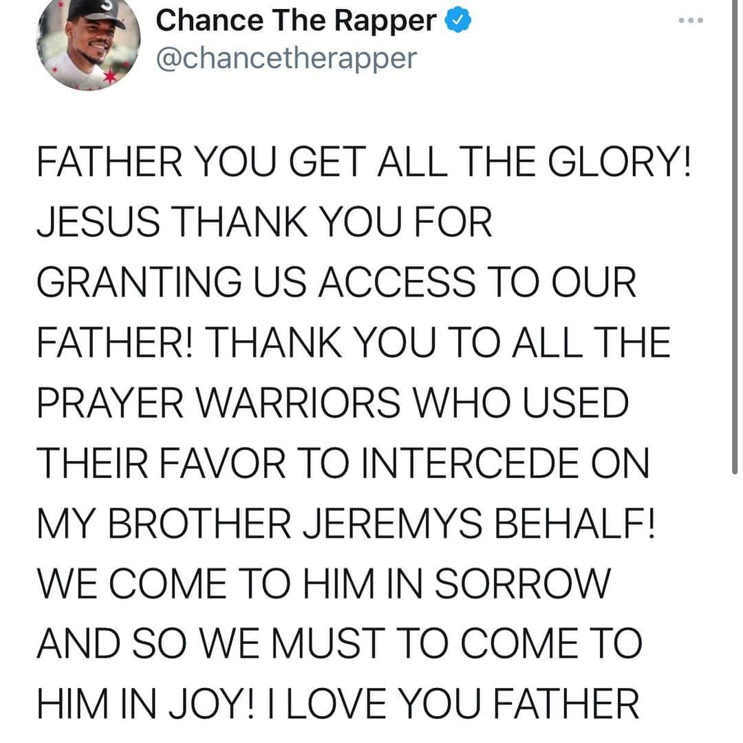 チャンス・ザ・ラッパーさんのインスタグラム写真 - (チャンス・ザ・ラッパーInstagram)「🙏🏾」11月19日 7時28分 - chancetherapper