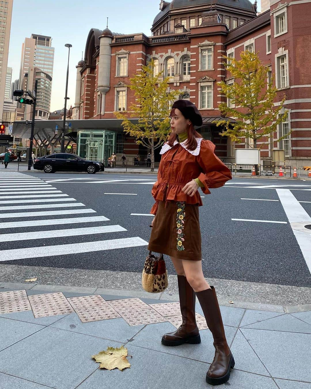 瀬戸あゆみさんのインスタグラム写真 - (瀬戸あゆみInstagram)「🍁  #ayumi_outfit #dearsisterhood」11月18日 23時27分 - setoayumi