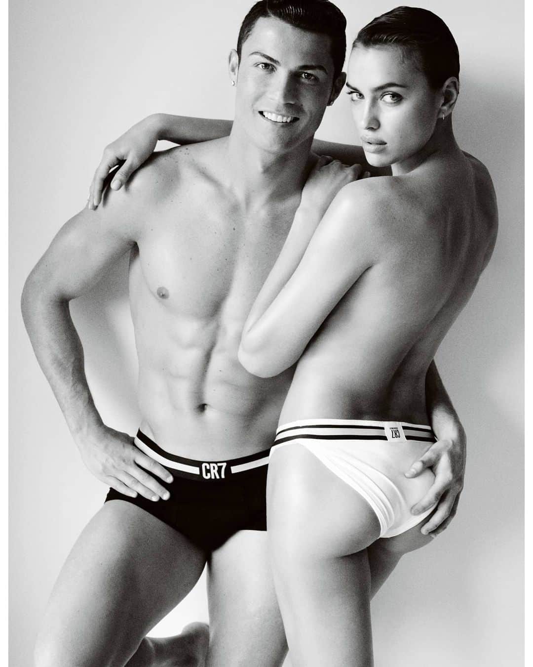 マリオ・テスティーノのインスタグラム：「CRISTIANO & IRINA, MADRID 2014.  #TestinoArchive」