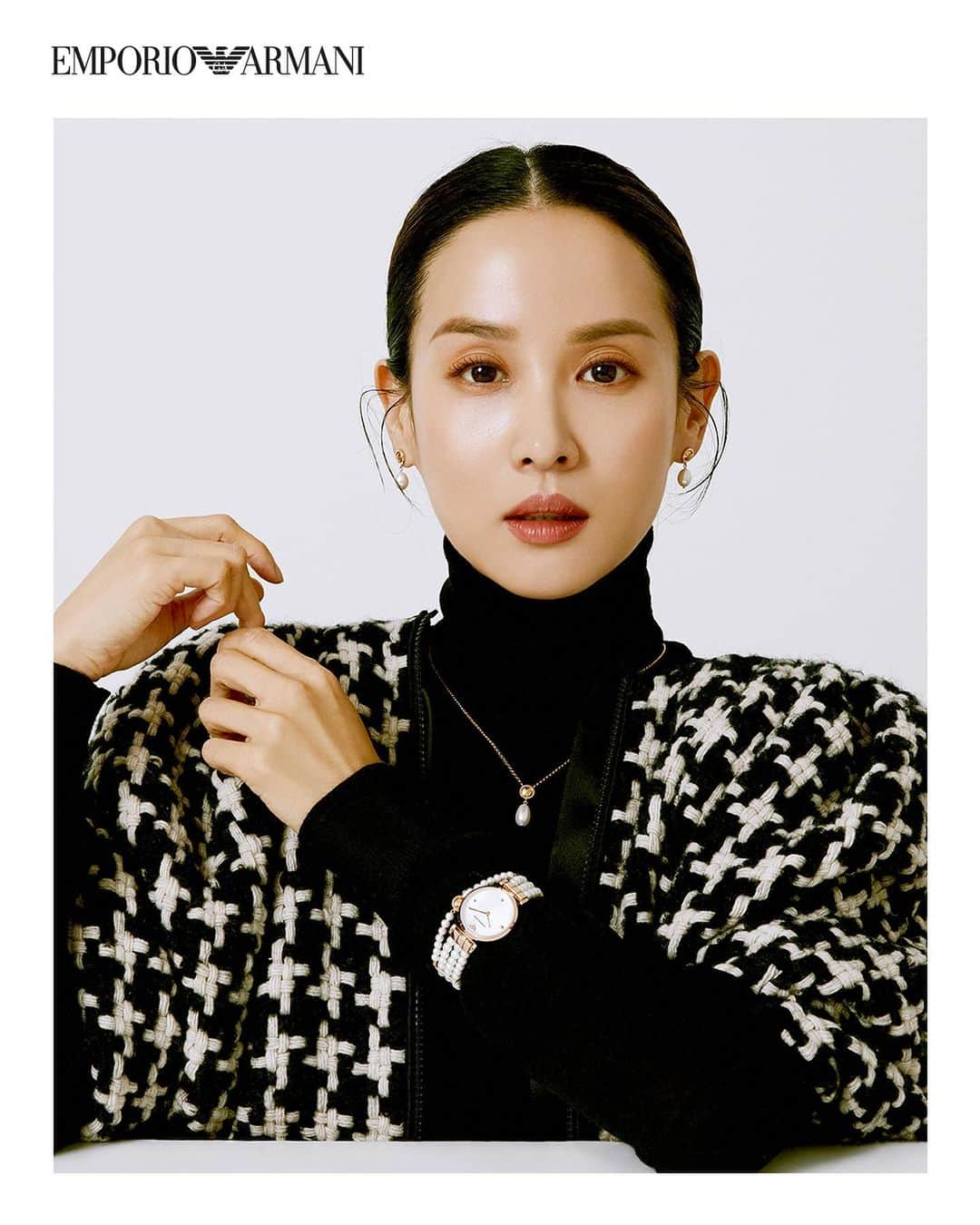 Armani Officialさんのインスタグラム写真 - (Armani OfficialInstagram)「Actress Cho Yeo - Jeong showcases the FW20-21 #EAwatches and #EAjewellery collections on @ellekorea」11月19日 2時07分 - emporioarmani