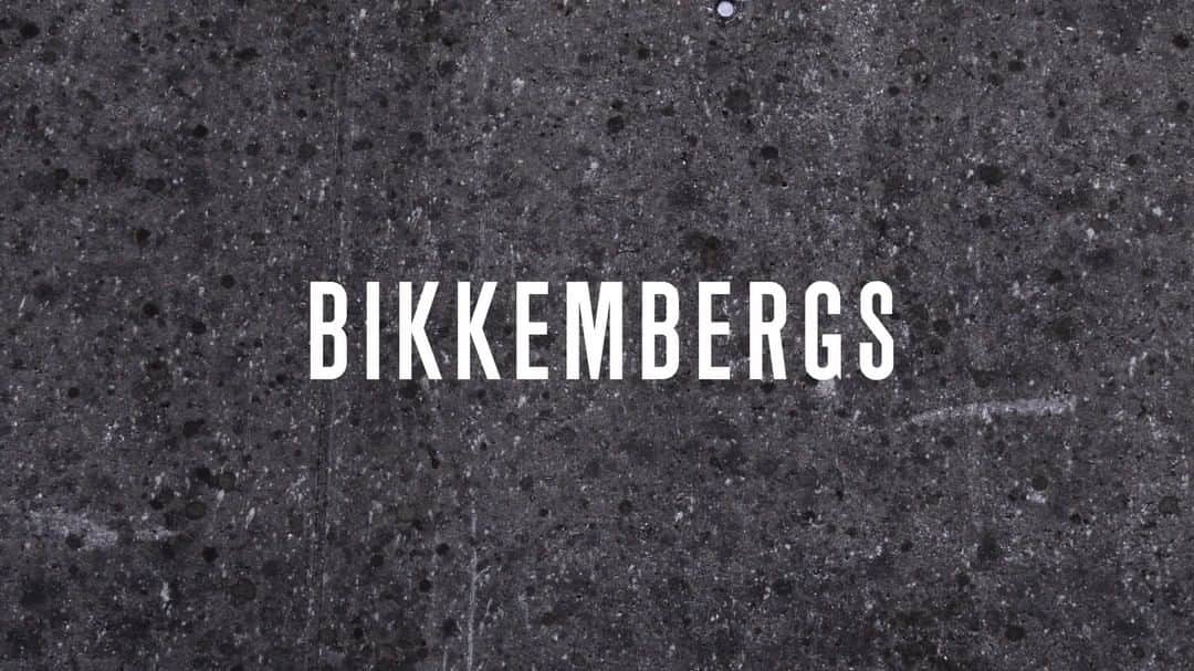 のインスタグラム：「Dynamic heroes take to the arena to preview the new FW21 collection. #dirkbikkembergs #bikkembergs #FW21」