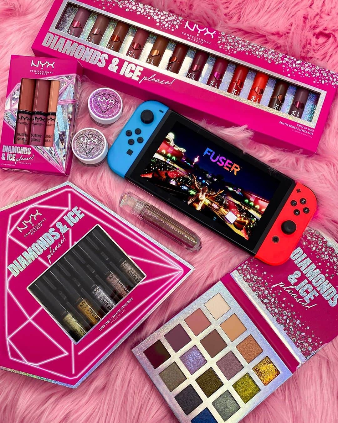 NYX Cosmeticsさんのインスタグラム写真 - (NYX CosmeticsInstagram)「#GIVEAWAY ALERT 🚨  We’re mixing it up with @fusergame to bring you the ultimate #StayAtHome experience! 🎶 We’re treating 1️⃣ icy beauty to a digital copy of FUSER, a gaming console, and a bundle of our Diamonds & Ice, Please faves 💕🎤 Swipe on some glitter & headline a nonstop digital music festival where you control the music! 💄 Here's how to enter: 💎 FOLLOW @nyxcosmetics + @fusergame 💎 LIKE this post 💎 TAG a friend 💎 It's THAT easy! FUSER rated TEEN by the ESRB. US Only. Official #Sweepstakes Rules: No purchase necessary. You must be over 13 years, a legal US resident. Starts at 10:00 AM PDT on November 18, 2020 and ends at 10:00 AM PDT on November 22, 2020. Odds of winning depend on the total number of entries received. Void where prohibited」11月19日 2時59分 - nyxcosmetics