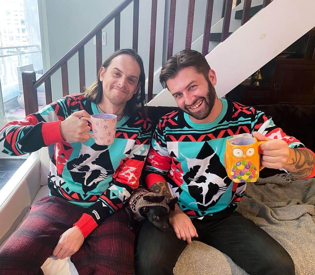 Zeds Deadのインスタグラム：「Ho-Ho-Ho-liday sweaters are back and better than ever! Cozy knitwear to keep you warm all season. On sale Friday at 12PM EST ❄️」