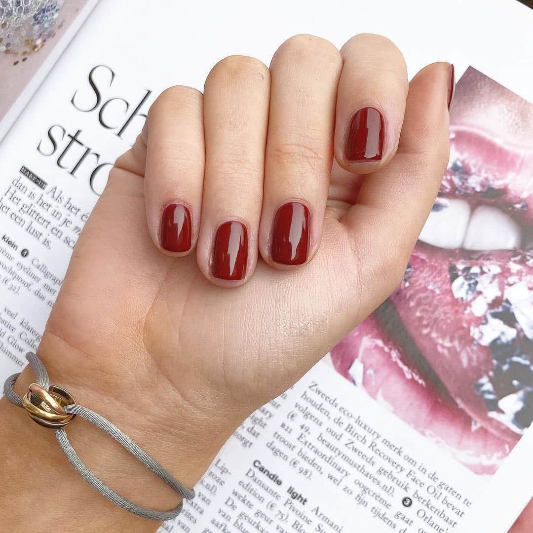 OPIさんのインスタグラム写真 - (OPIInstagram)「Fill in the blank: Como Se ___?  By: @opi_gelcolor_  #OPIPeru #OPIObsessed #ColorIsTheAnswer #NOTD #NailSwag #NailsOfInstagram #NailsOnFleek #NailPolish #Nails #OPI #burgundynails #rednails」11月19日 4時30分 - opi