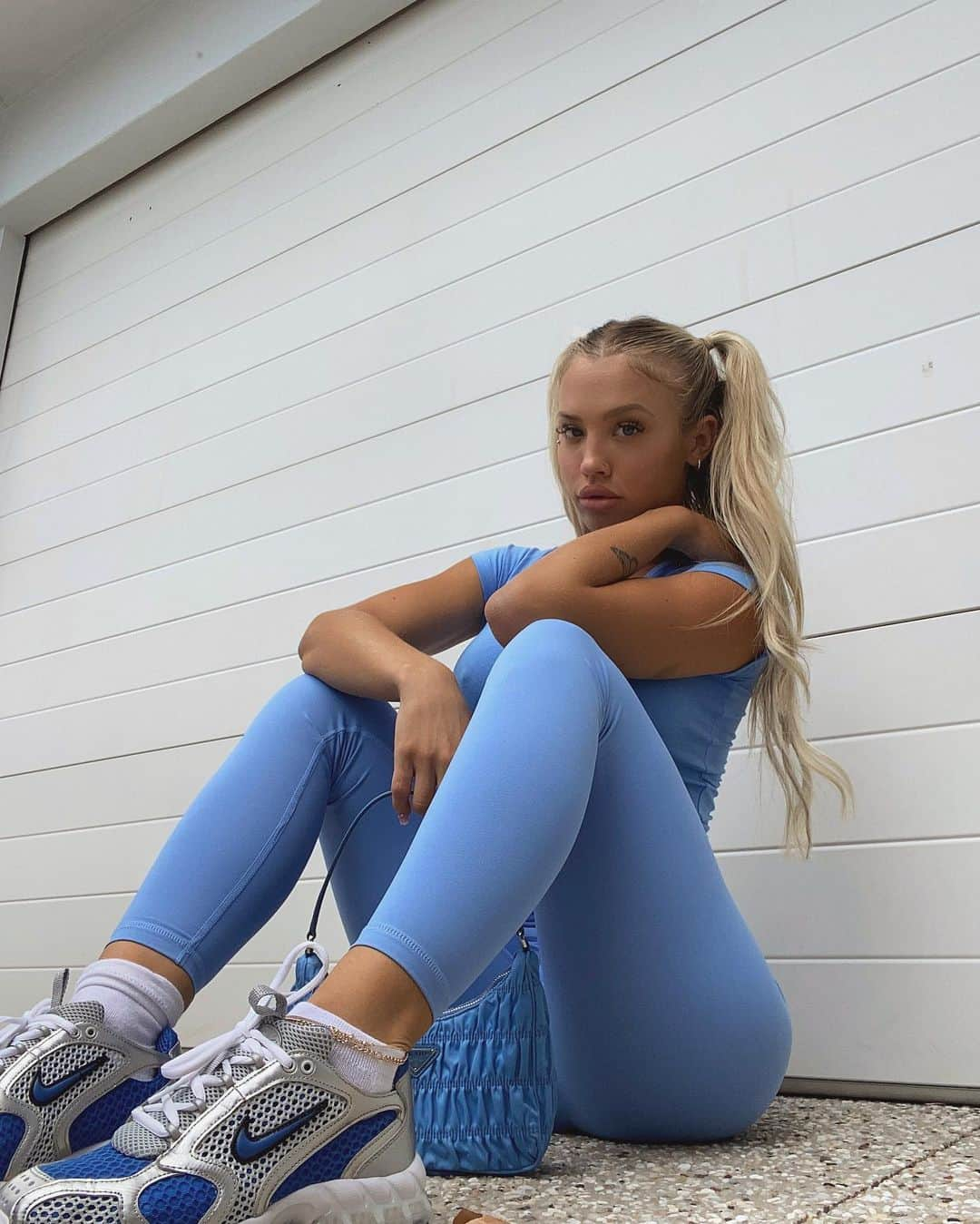 Tammyさんのインスタグラム写真 - (TammyInstagram)「Baby in blue @saskicollection」11月19日 4時54分 - tammyhembrow