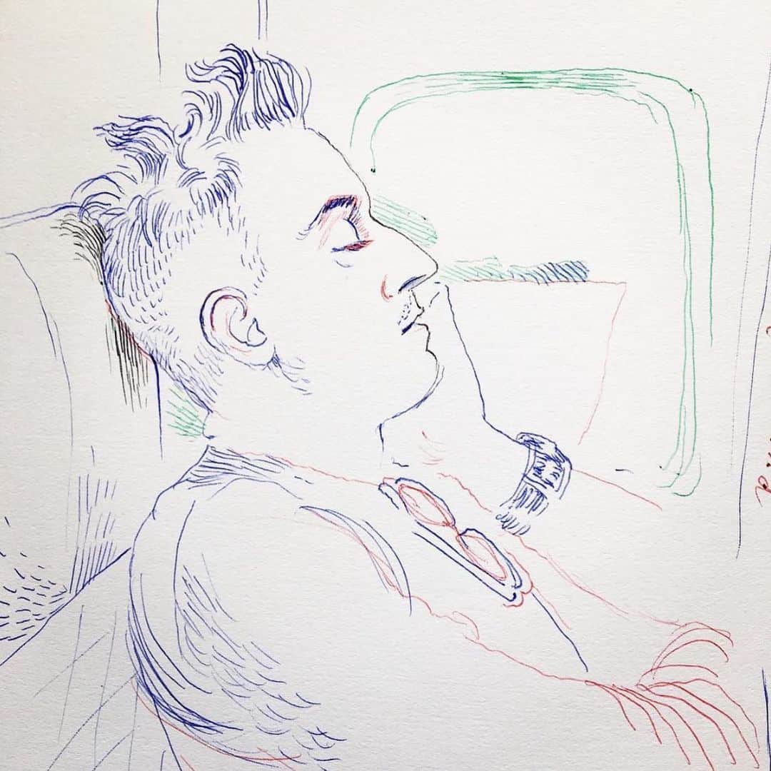 アラン・カミングさんのインスタグラム写真 - (アラン・カミングInstagram)「I’m looking forward to the times when @granteepants will sketch me on planes again」11月19日 5時28分 - alancummingreally