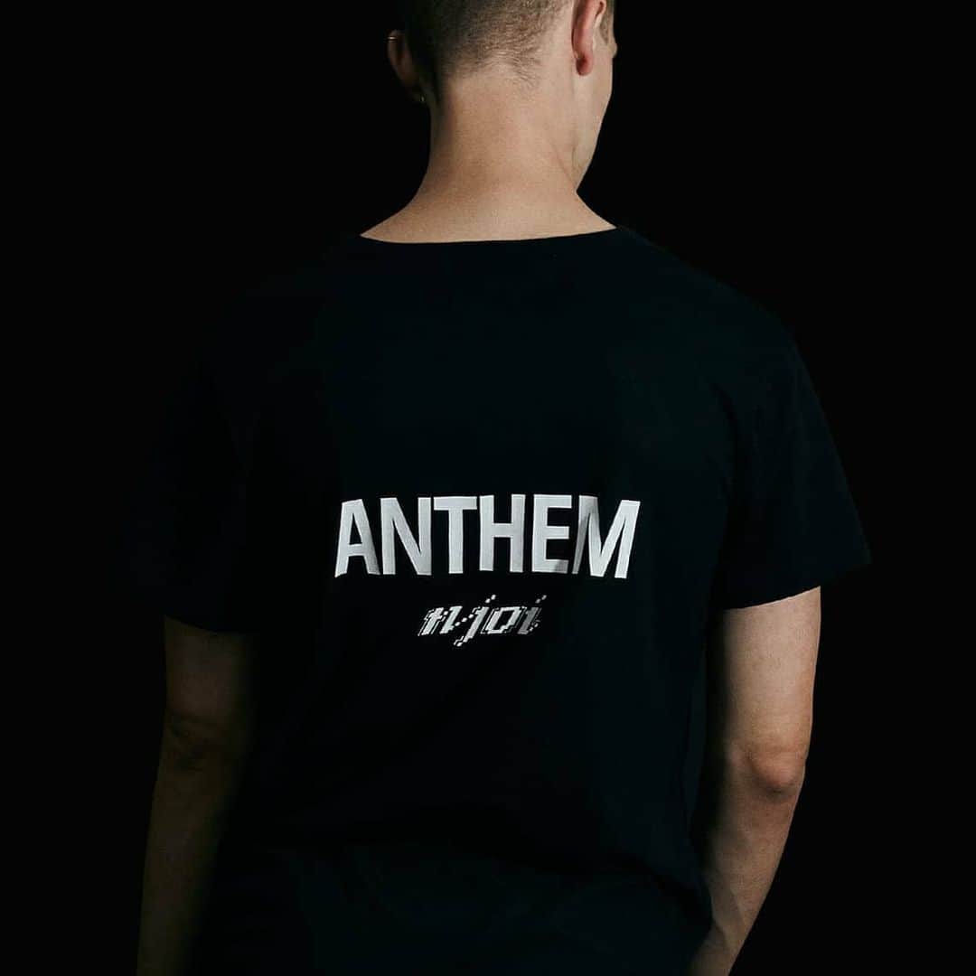 パサレラデススクアッドさんのインスタグラム写真 - (パサレラデススクアッドInstagram)「x N-Joi 'Anthem' Now available online, link in the bio X . 8 years on from their previous collab with London’s notorious Acid House venue ‘Shoom’, Passarella Death Squad now team up with electronic dance legends @njoi_band_official to celebrate their huge track ‘Anthem’. . Originally released in 1990, ‘Anthem’ become one of the best known tracks from the rave and house era, recently featured in @defectedrecords 'House Music’s Finest Releases’ list and @mixmag claim it be ‘One of the best Piano House tracks ever’. . This collaboration features T-shirts, Sweatshirts and Caps, available in both black and white with Anthem’s famous ‘I’m in love with you, want you to love me too’ lyrics emblazoned across the front of the garments.  The reverse see’s the original N-Joi ‘Anthem’ graphics taken from the flyer advertising the release designer Danny Passarella picked up outside Manchester’s G-Mex venue having witnessed N-Joi supporting the mighty @808stateofficial back in the day. . The sweatshirts, made in England with 100% English Cotton feature embroidered front and backs, whilst the T-shirts are made with the usual Passarella Japanese fabric, made and printed in England.  . The full collection can be viewed via the link in the bio. X . Photography @benoliel Model @spenny1912  . #london #rave #technomusic #mixmag #fashion #njoi #mensfashion #mensstyle #madeinjapan #madeinengland #tshirt #sweatshirt #caps #limitededition #collaboration #embroidery #print #anthem #england #housemusic #shoom #acidhouse #defectedrecords」11月19日 16時01分 - passarelladeathsquad
