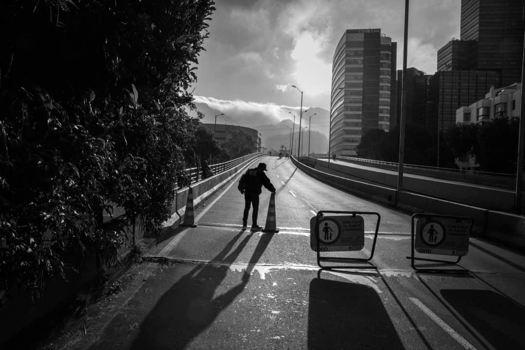 National Geographic Travelさんのインスタグラム写真 - (National Geographic TravelInstagram)「Photo by @juancristobalcobo / A main road is closed to vehicular traffic in Bogotá to make way for cyclists. Every Sunday starting at seven in the morning, thousands of people claim the streets of this city’s main avenues and highways, replacing cars with bicycles, skates, scooters—or just plain walking. The event dates back to 1976 when a group of citizens concerned about the lack of public space for sports practice demanded that the city closed stretches of roads usually filled with cars and buses. The experiment, called Ciclovía or Bikeway, continues to grow and has become one of the main attractions of this city, which is usually choked by impossible traffic. #bogota #colombia #bicycles」11月19日 16時39分 - natgeotravel