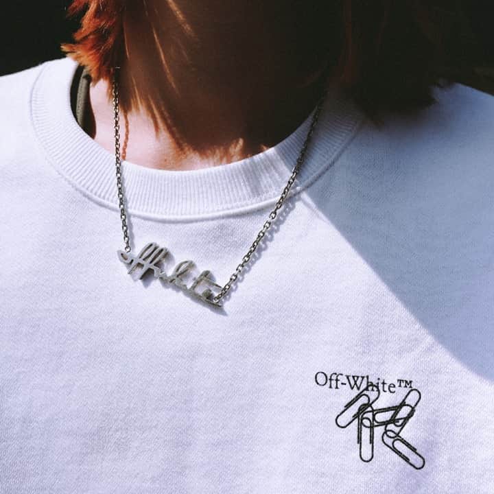 OFF-WHITE C/O VIRGIL ABLOHさんのインスタグラム写真 - (OFF-WHITE C/O VIRGIL ABLOHInstagram)「fw20 women's Off-White™ "Jewelry" collection now available online at off---white.com」11月19日 17時00分 - off____white